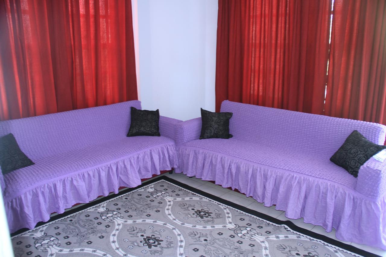 אלאניה Cozmina Apart Hotel מראה חיצוני תמונה